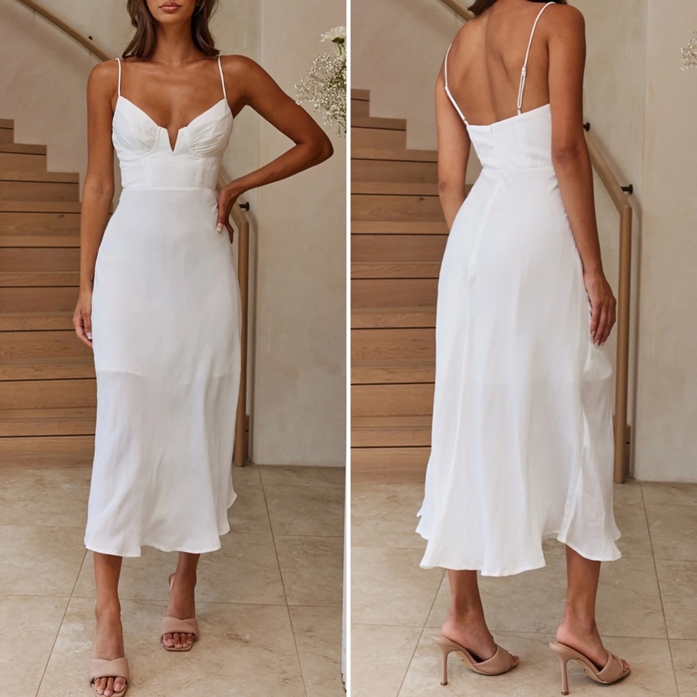 Selfie Leslie White Midi Dress
